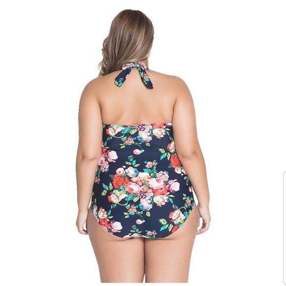 Bathing Suit - Picture 3 of 3